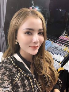 Cô nàng hotgirl thành công rực rỡ với chuỗi các trang quần áo trẻ em online